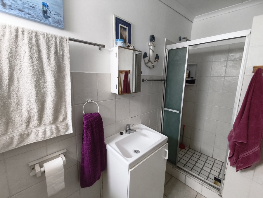 3 Bedroom Property for Sale in De Kelders Western Cape